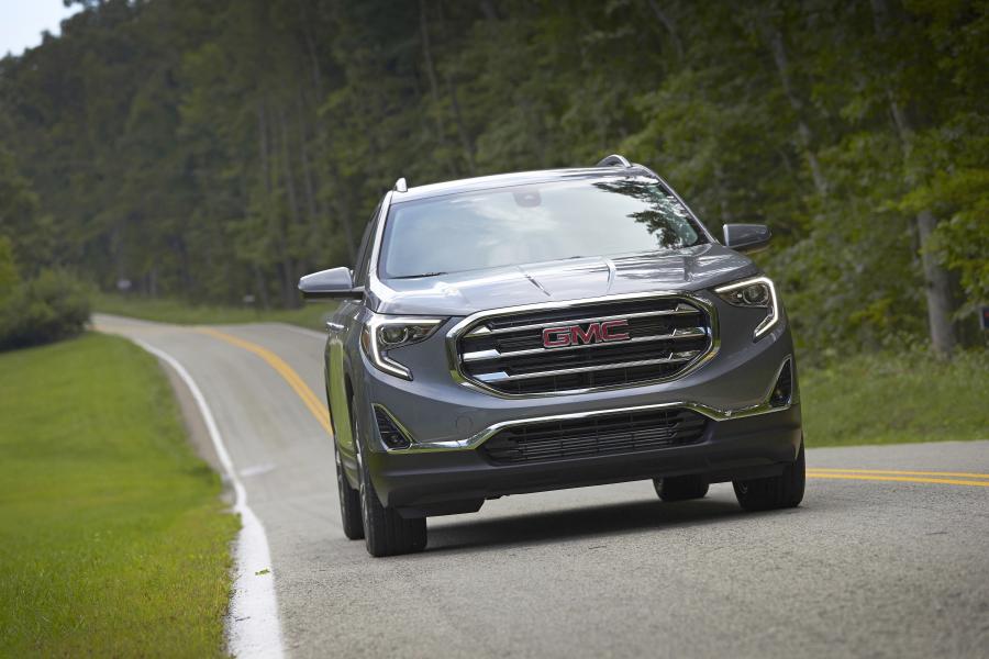 GMC Terrain 2017 года  (фото 14 из 18)